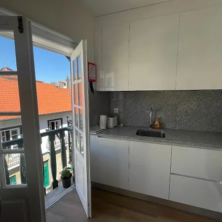 Retiro 402 * Guimarães